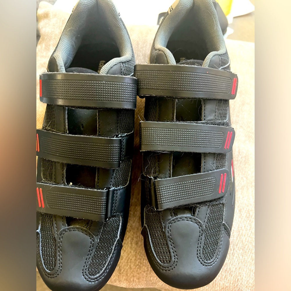 Tommaso spin shoes.